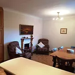 Waterside Cottage, Cashel