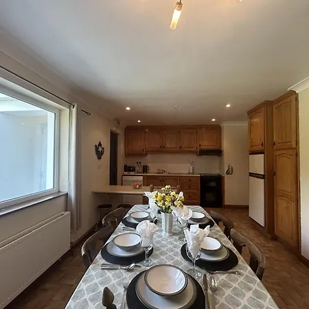 بيت للعطل Waterside Cottage, Cashel