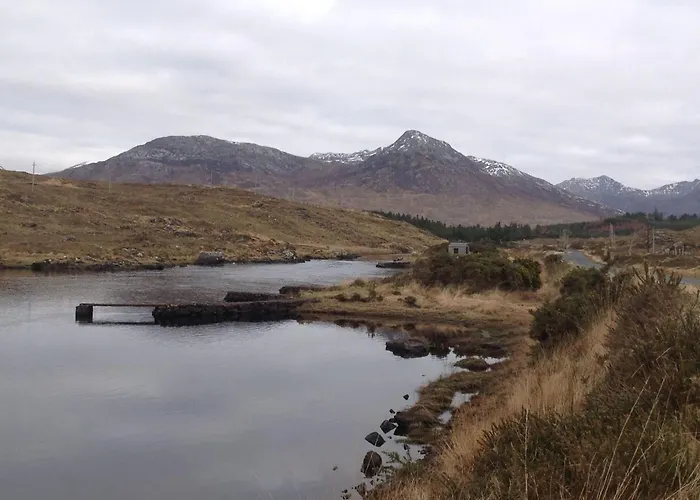 Waterside Cottage, Cashel * Canower