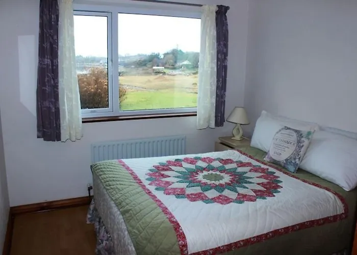 Waterside Cottage, Cashel