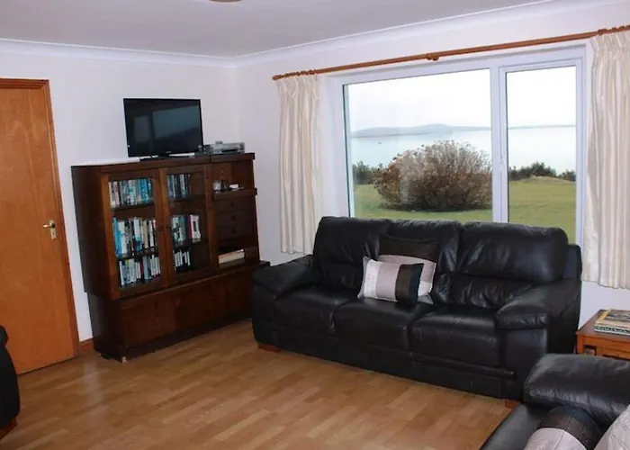 Waterside Cottage, Cashel * Canower